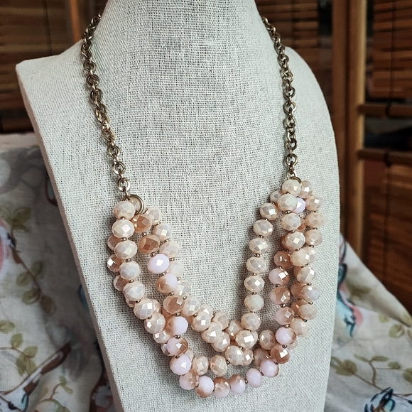 Twisted 3 Strand Faceted Opaque Pinkish Peach Opaline Glass Bead Beaded Bracelet - Picture 2 of 9